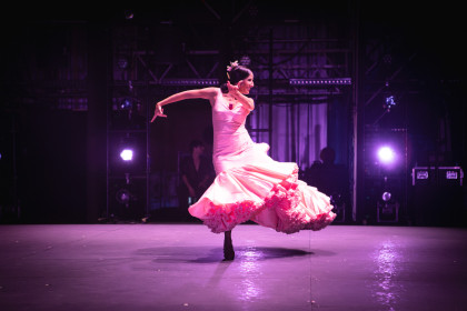 JESÚS CARMONA. Bailando al tiempo. Gala Flamenca