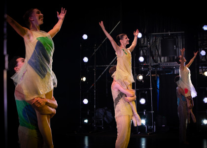 LONDON CITY BALLET. Momentum