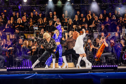 ORQUESTA Y CORO DE RTVE Siempre Abba