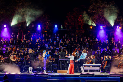 ORQUESTA Y CORO DE RTVE Siempre Abba