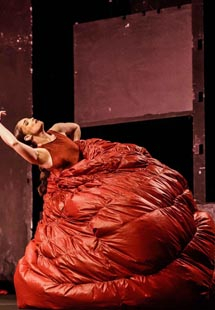 Circo, cine, danza y música toman Veranos de la Villa en su segunda semana